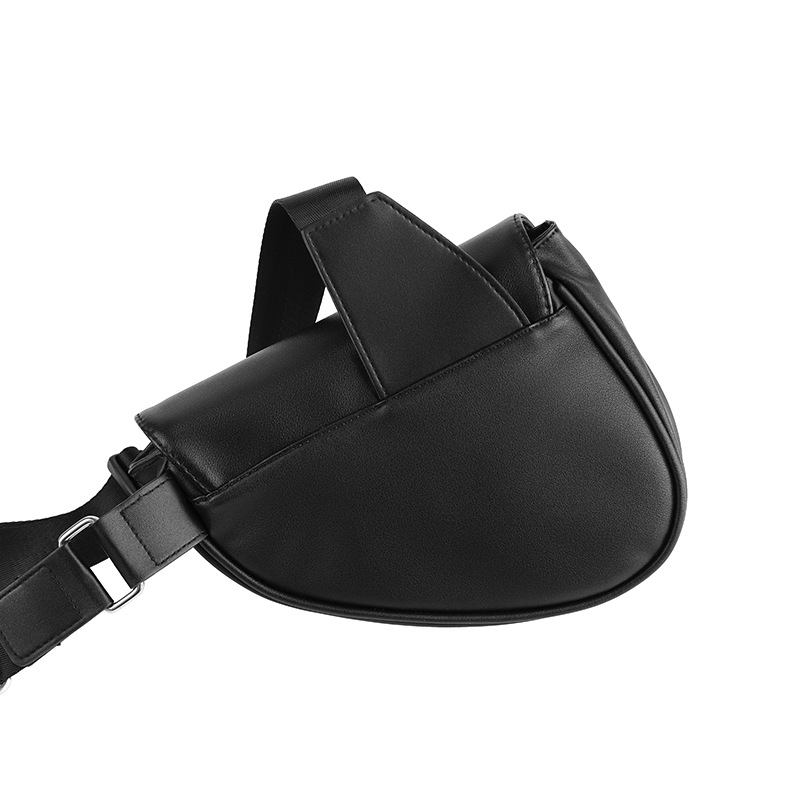 Men PU Male Breast Bag Casual  - Men'S Fashion Bag recension och pris